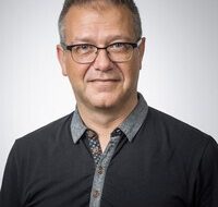 Photo d'Éric Yergeau, professeur au département d'orientation professionnelle à l'Université de Sherbrooke